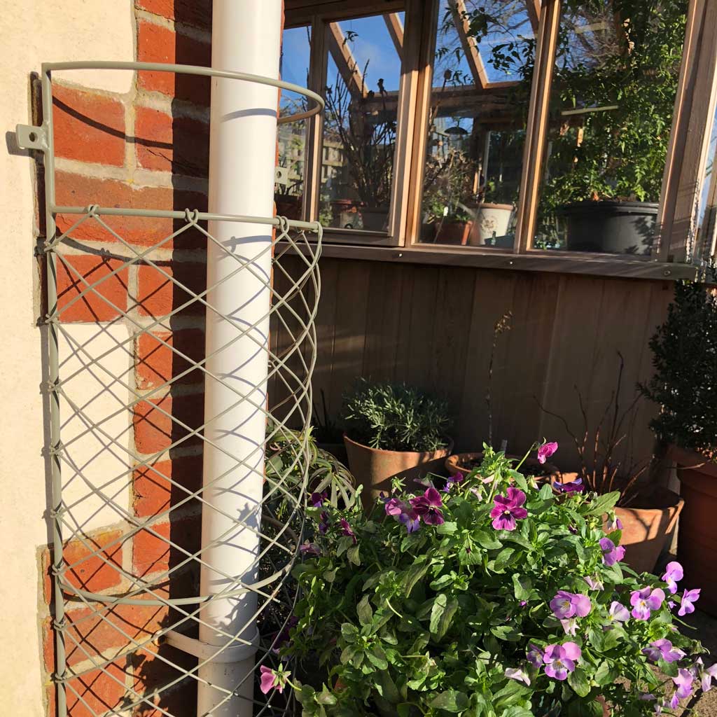 Elegance Drainpipe Cover - Image 4