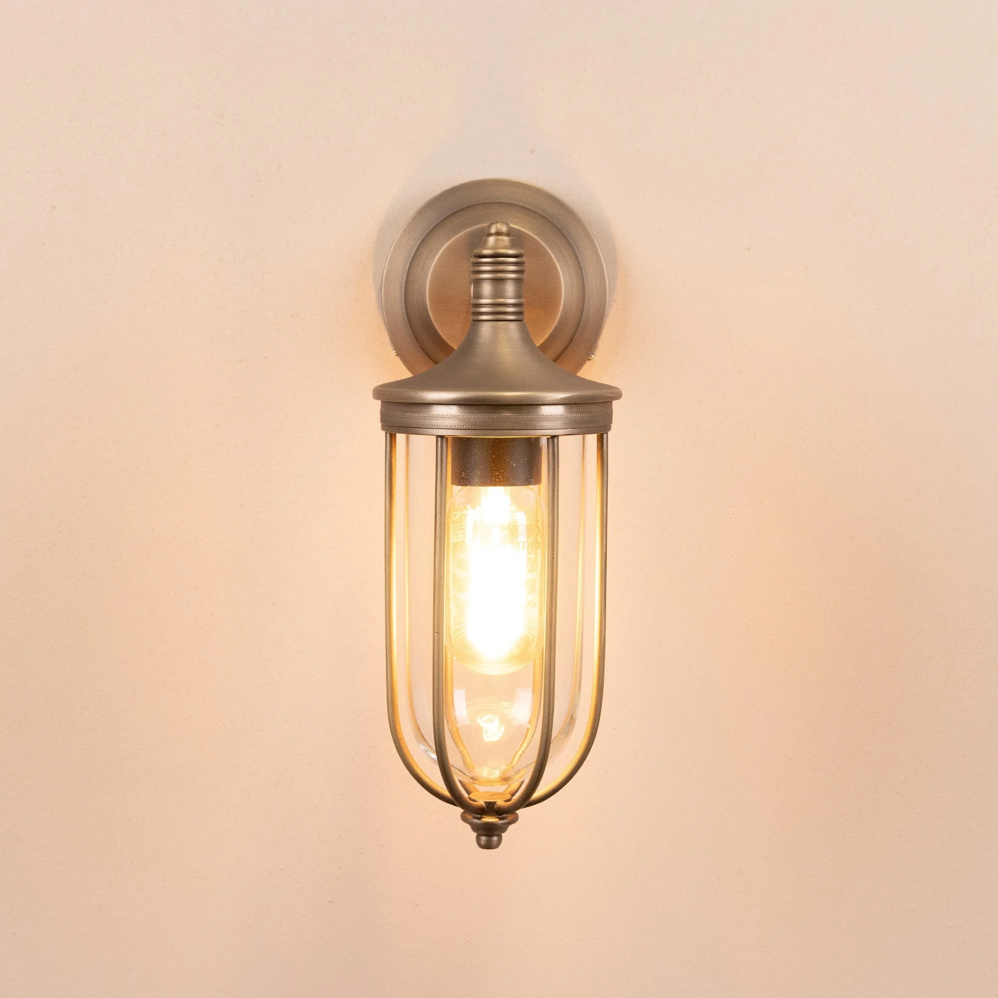 Hampstead Outdoor Wall Lamp | Brass