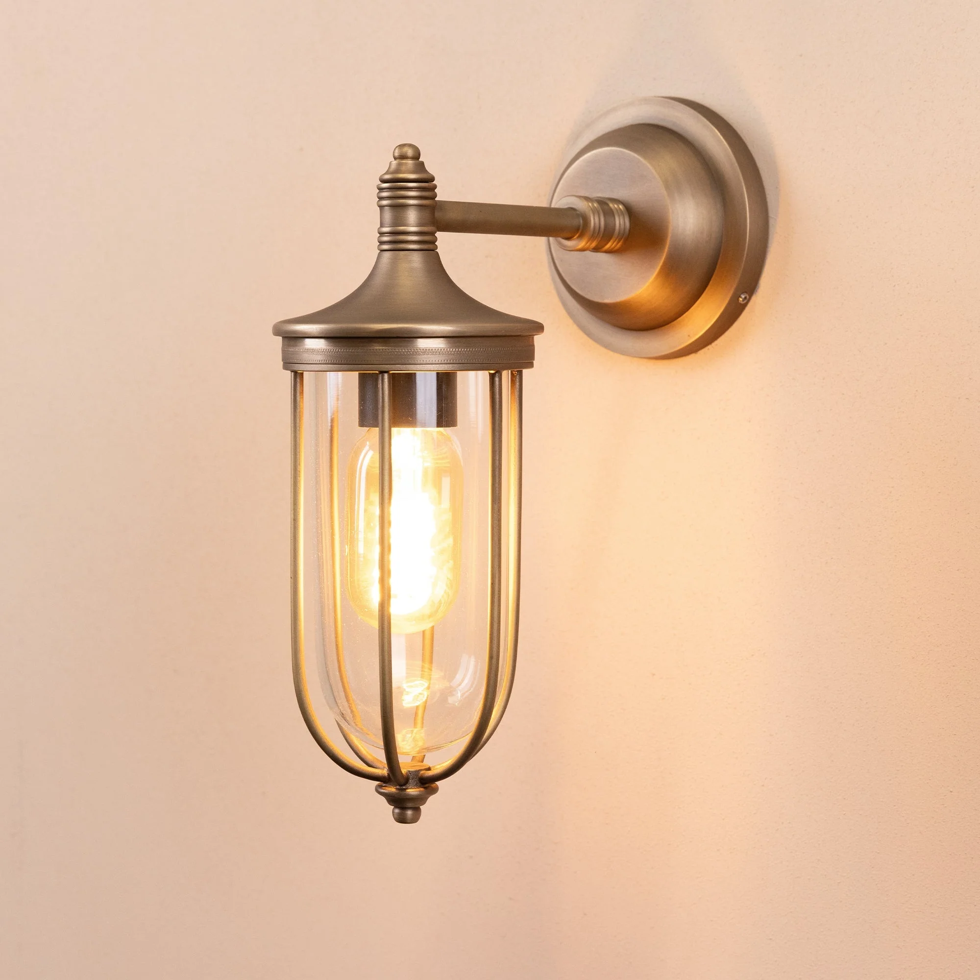 Hampstead Outdoor Wall Lamp | Brass - Image 4