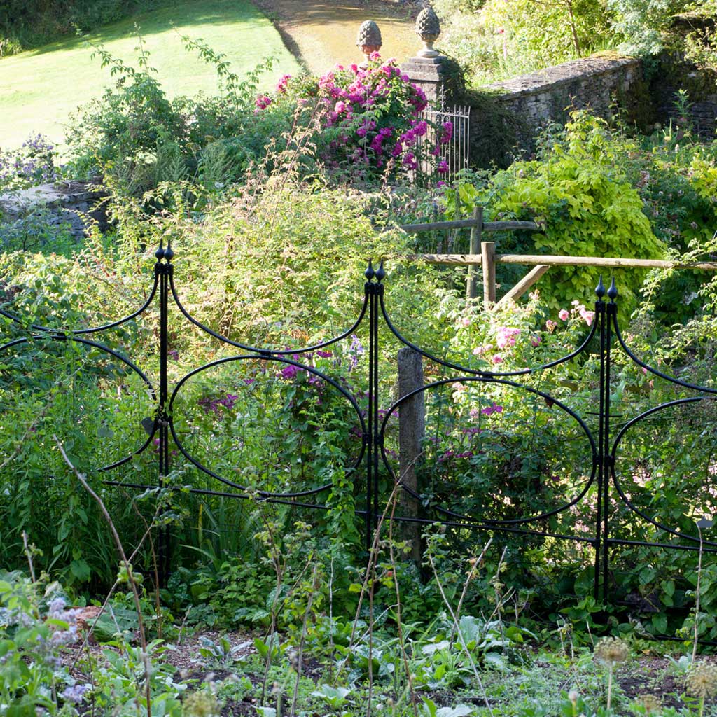 Oval Screen - Image 3