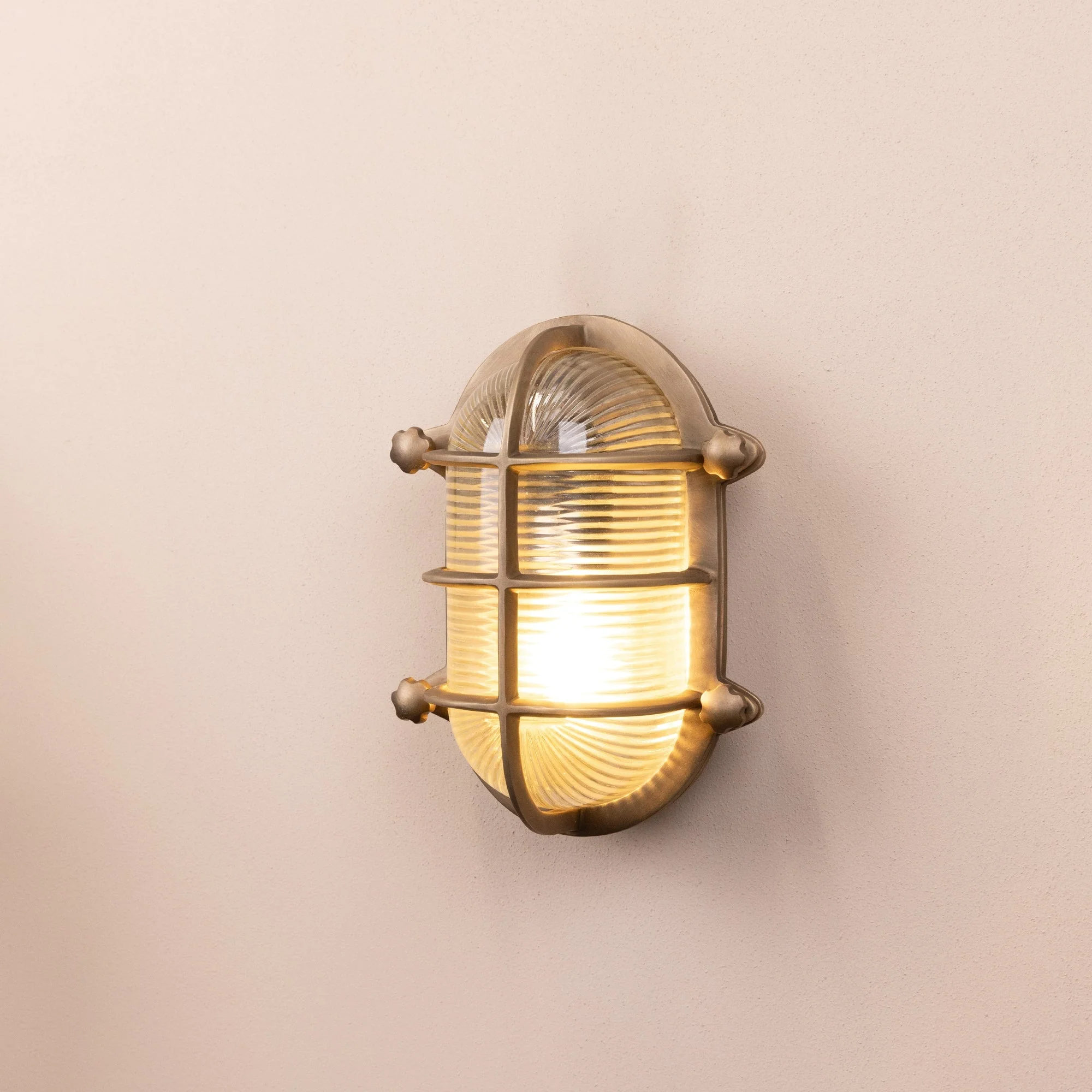 Salcombe Bulk Head Oval Lantern | Brass - Image 4