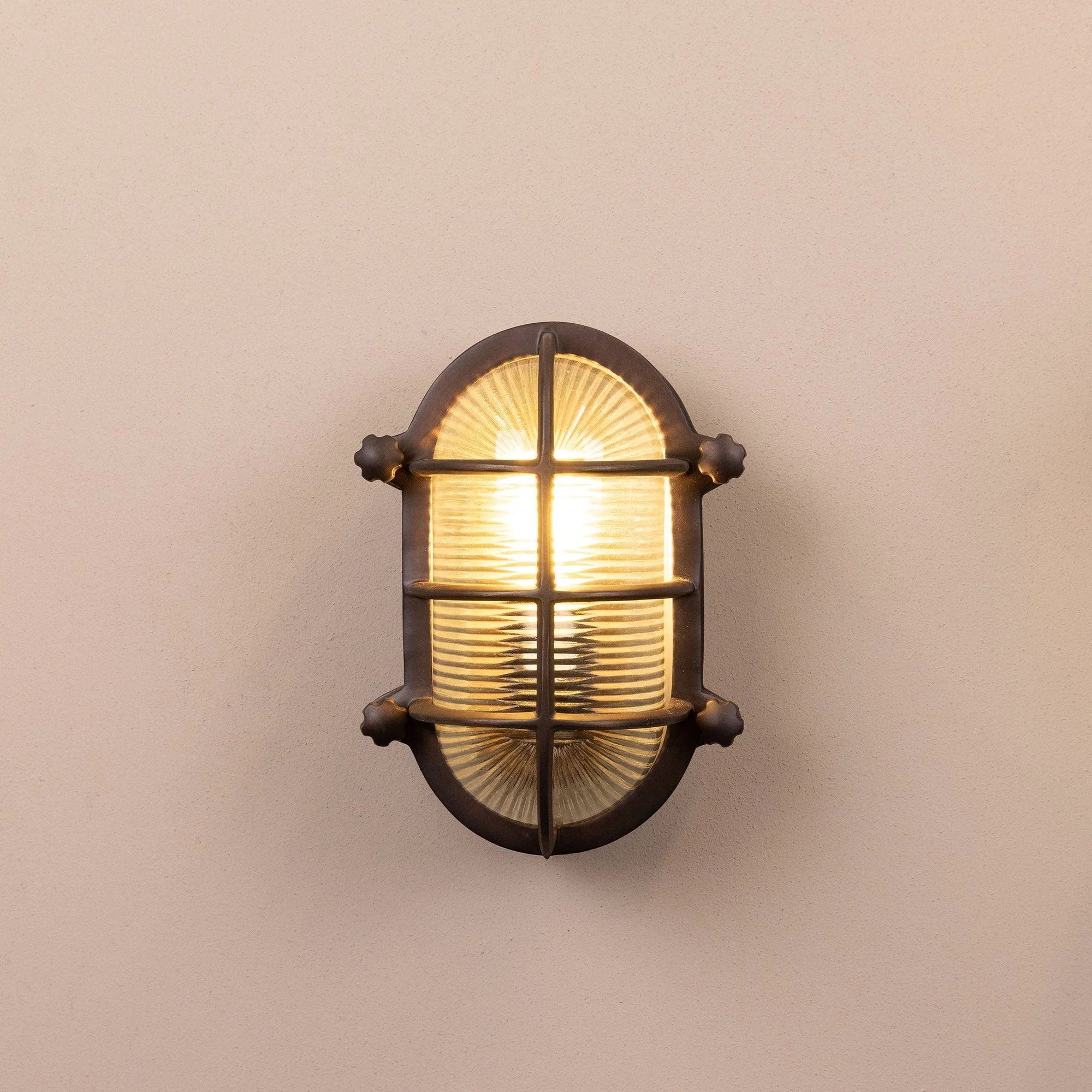 Salcombe Bulk Head Oval Lantern | Bronze
