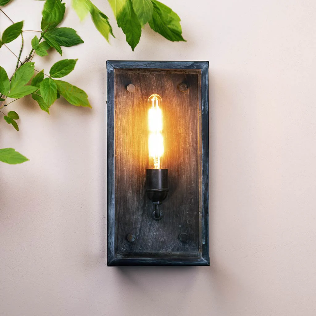 Wilton Outdoor Large Box Lantern - Image 4